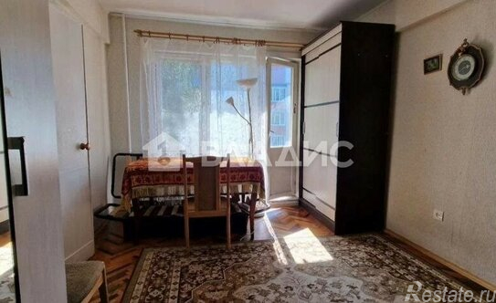 Продажа 3-комн квартиры на вторичном рынке Ключевая улица,  д. 19