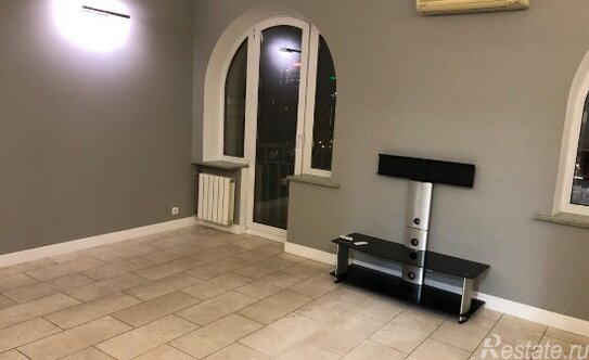 Аренда 5-комн квартиры на вторичном рынке набережная Тараса Шевченко,  д. 1