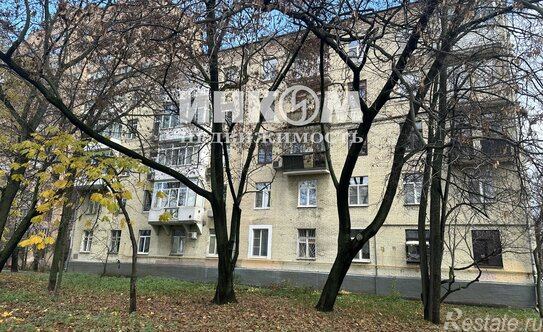 Продажа 4-комн квартиры на вторичном рынке Остроумовская Б. ул,  д. 23/2