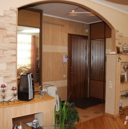 Продажа 3-комн квартиры на вторичном рынке Петергоф г, Санкт-Петербургский пр-кт ,  д. 12