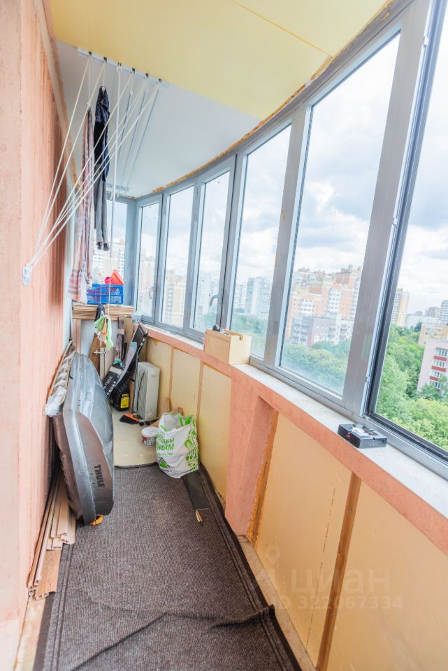 Продажа 2-комн квартиры на вторичном рынке Ельнинская улица, 14К2