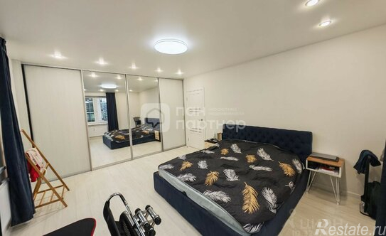 Продажа 2-комн квартиры на вторичном рынке Мурино г, Воронцовский б-р,  д. 9 к2