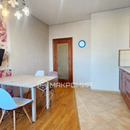 Продажа 3-комн квартиры на вторичном рынке Искровский пр-кт,  д. 22