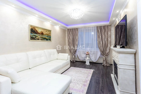 Продажа 3-комн квартиры на вторичном рынке Звенигород, ул. Спортивная,  д. 19
