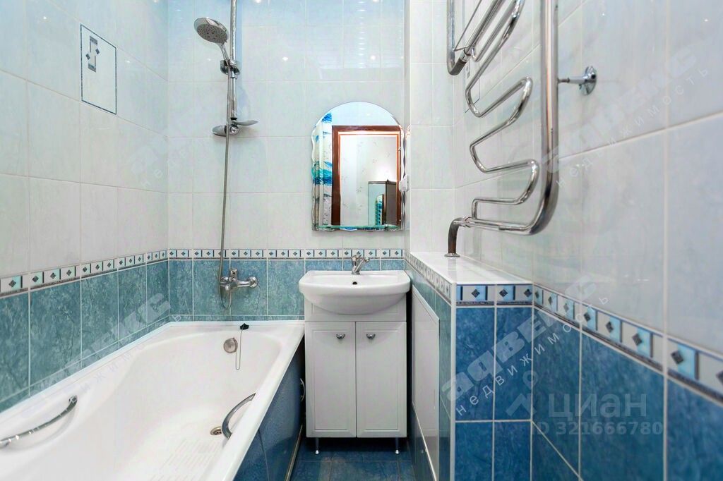 Продажа 2-комн квартиры на вторичном рынке улица Коммуны, 50