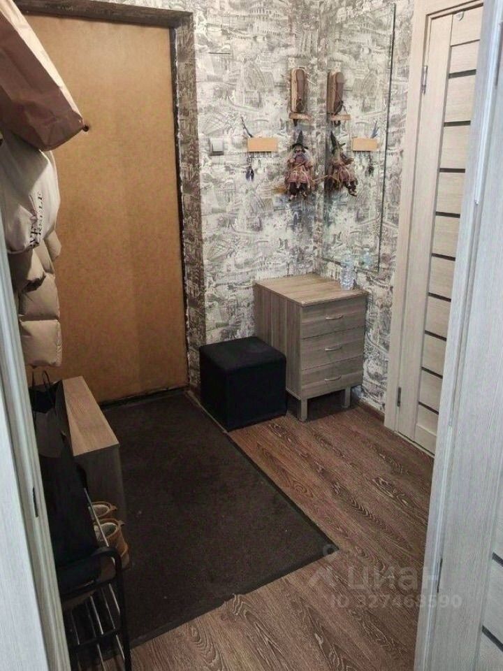 Продажа 1-комн квартиры на вторичном рынке Инициативная улица,  д. 12