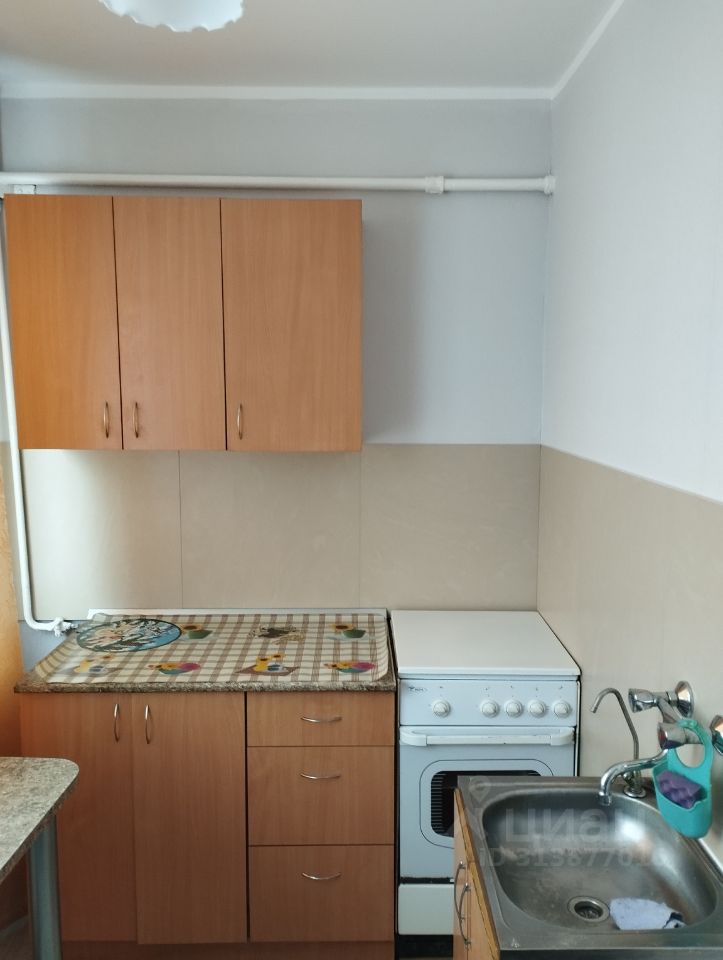 Аренда 2-комн квартиры на вторичном рынке Колпино, Заводской проспект, 4