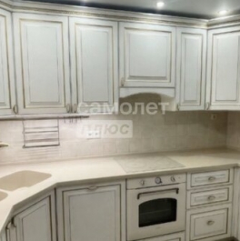 Продажа 4-комн квартиры на вторичном рынке улица Полины Осипенко,  д. 16