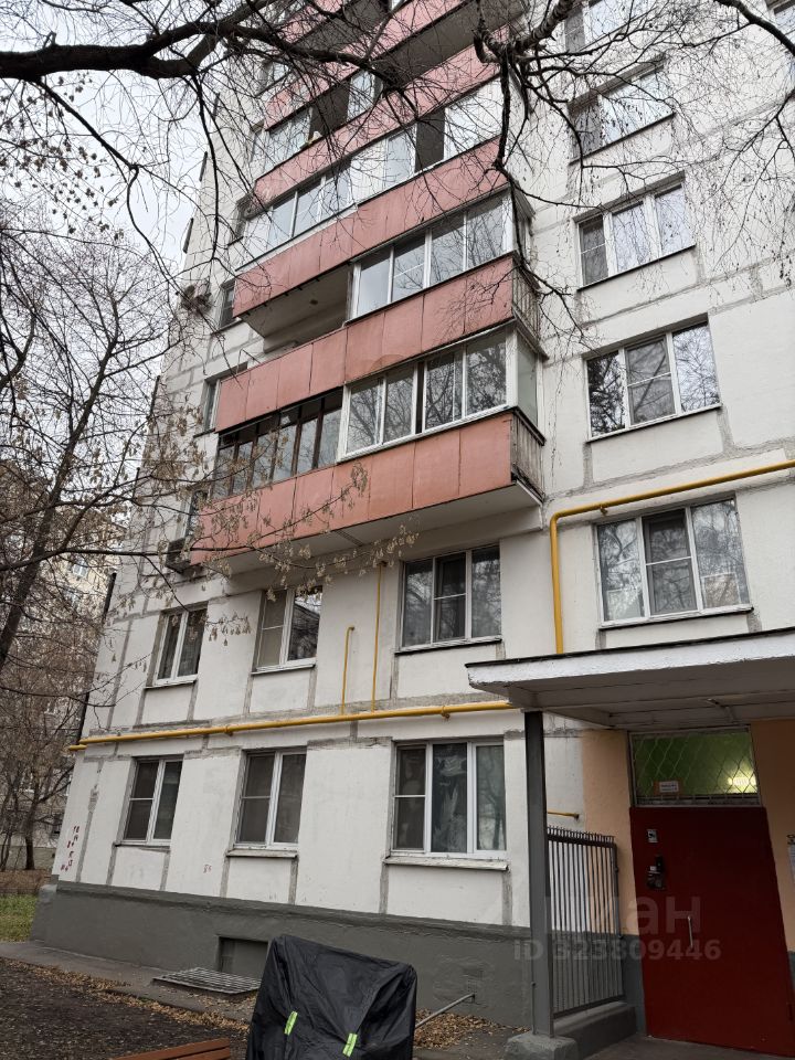 Продажа 1-комн квартиры на вторичном рынке улица Полбина, 64