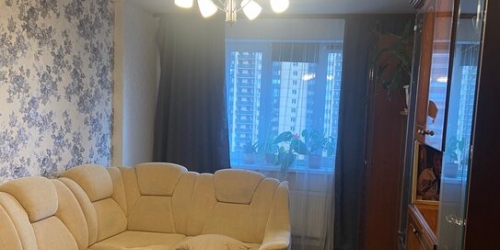 2-комн квартира улица Валерия Гаврилина,  д. 5