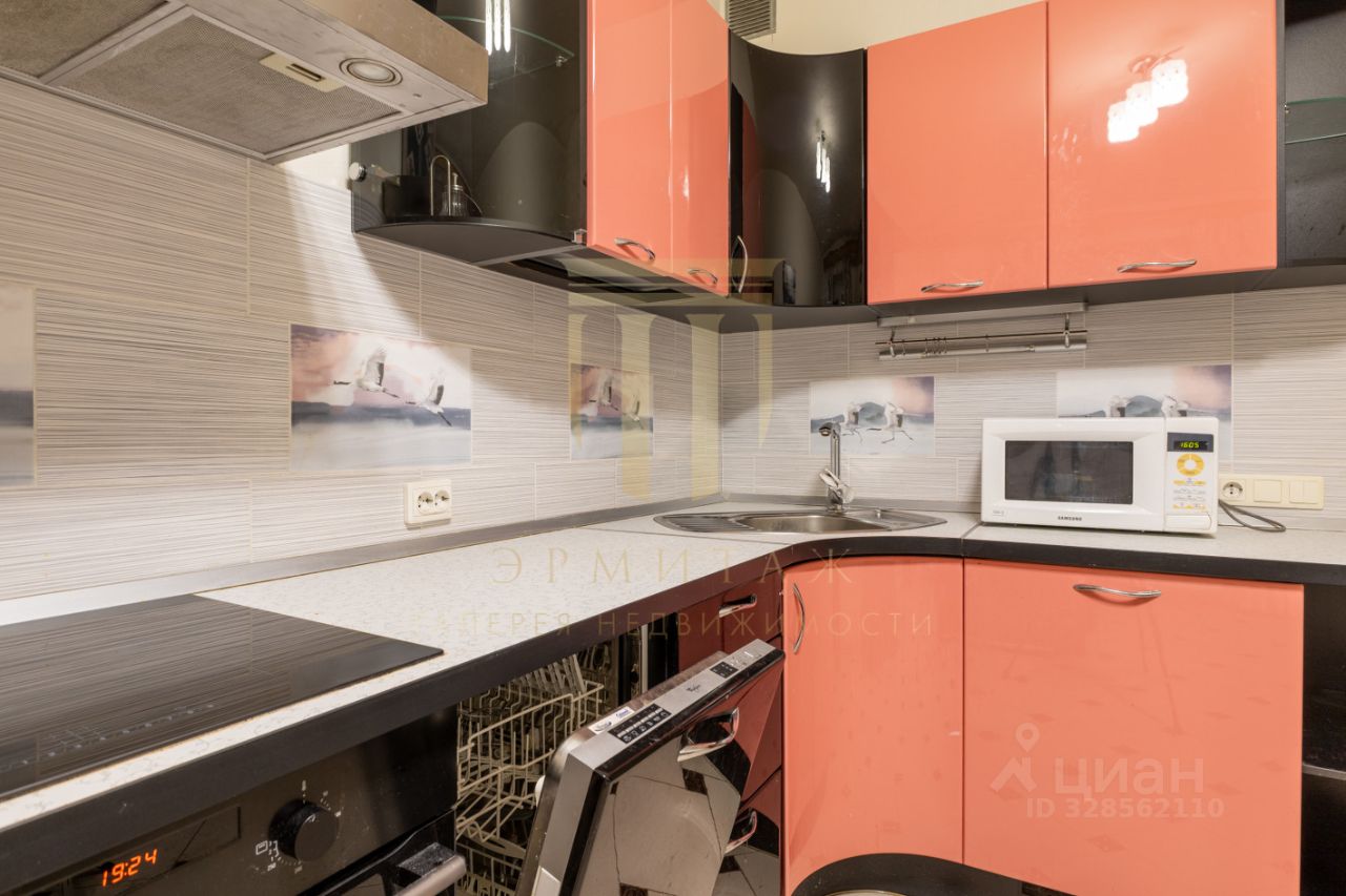 Аренда 1-комн квартиры на вторичном рынке Ланское шоссе, 14к1