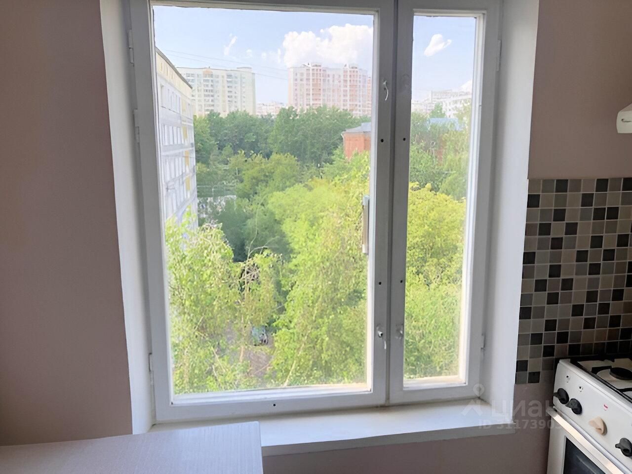 Продажа 2-комн квартиры на вторичном рынке Витебская улица, 8К1