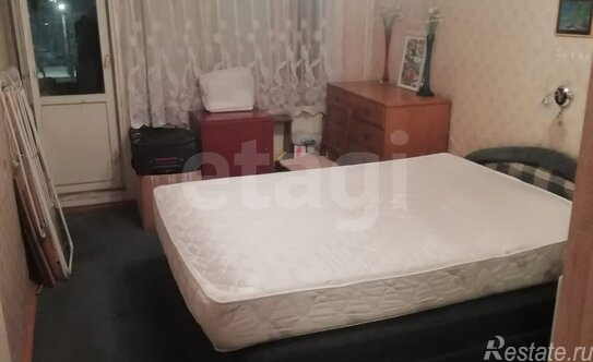 Продажа 3-комн квартиры на вторичном рынке Испытателей пр-кт,  д. 15,  к. 1