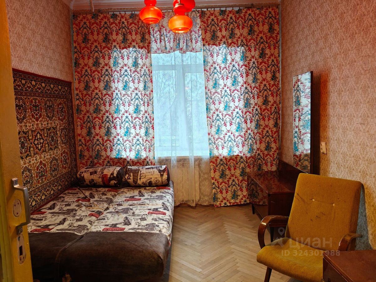 Аренда 2-комн квартиры на вторичном рынке бульвар Красных Зорь, 5