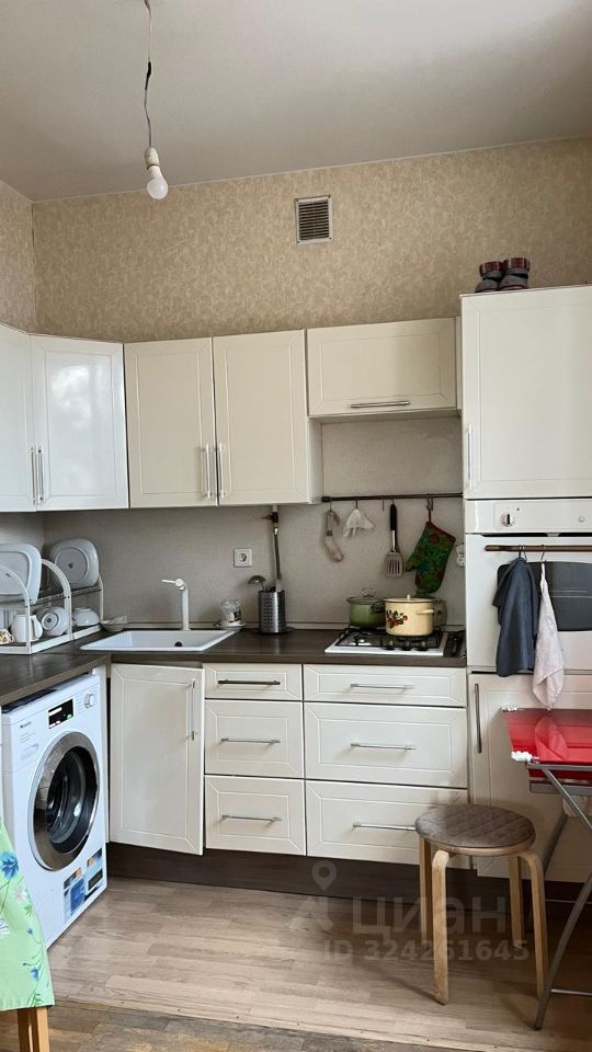 Продажа 1-комн квартиры на вторичном рынке улица Петровка, 26С5