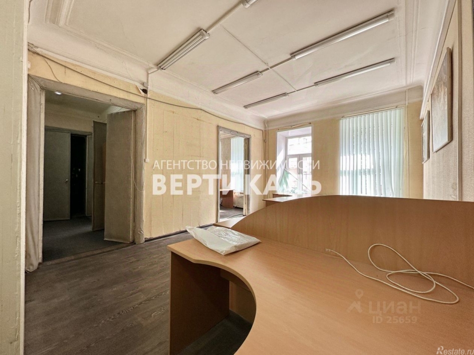 Аренда 4-комн квартиры на вторичном рынке улица Фадеева,  д. 10