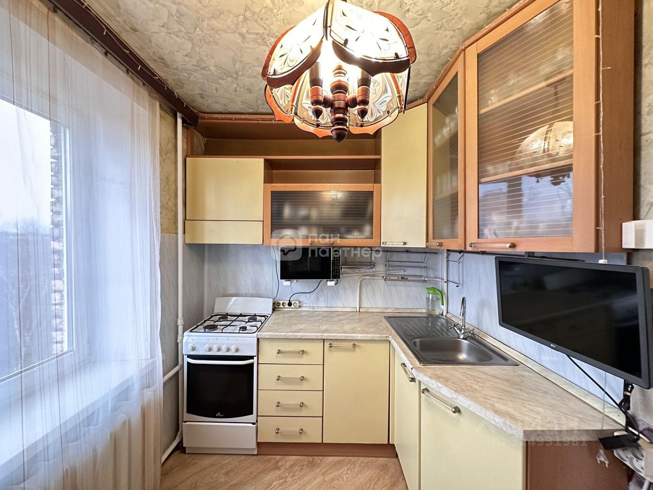 Продажа 1-комн квартиры на вторичном рынке проспект Большевиков, 65К1