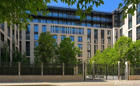 Продажа 3-комн квартиры на вторичном рынке Костянский переулок,  д. 13