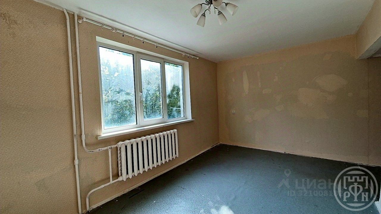 Продажа 2-комн квартиры на вторичном рынке д. Лесколово, улица Зеленая, 72
