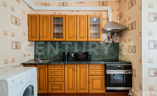 Продажа 1-комн квартиры на вторичном рынке Беринга ул,  д. 23,  к. 2