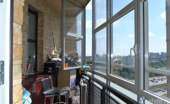 Продажа 4-комн квартиры на вторичном рынке Мира пр-кт,  д. 167