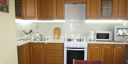 3-комн квартира улица Инессы Арманд,  д. 8/17