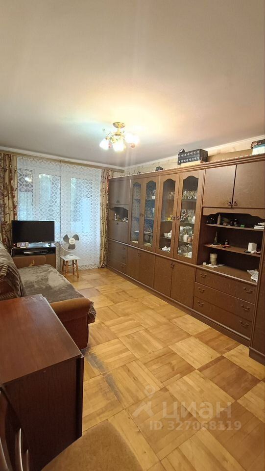 Продажа 2-комн квартиры на вторичном рынке Криворожская улица, 17
