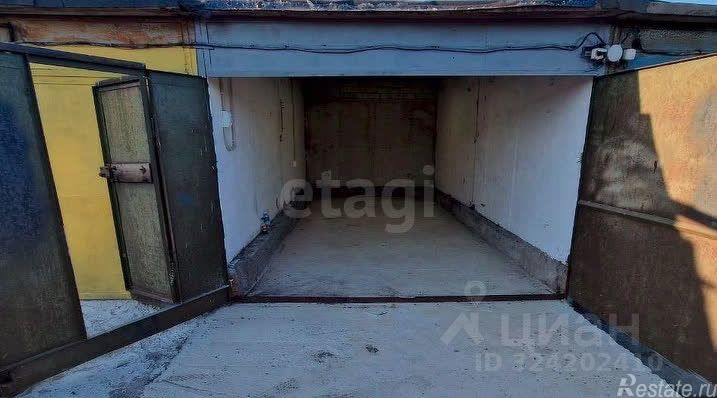 Продажа гаража пр-кт Девятого Января,  д. 9,  к. 1