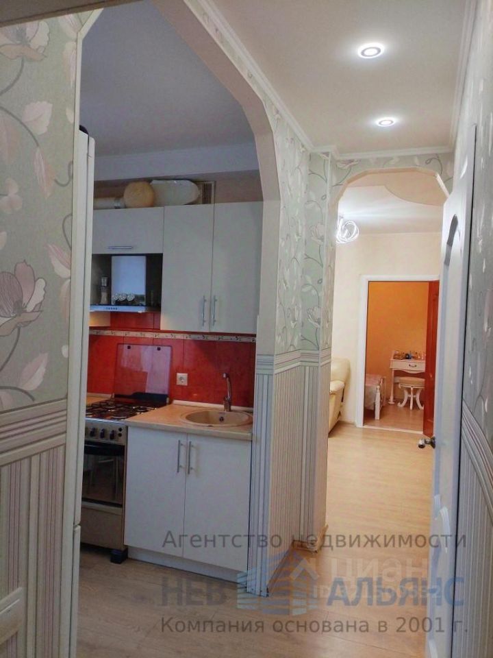 Продажа 3-комн квартиры на вторичном рынке Гатчина, улица Профессора Русинова, 16