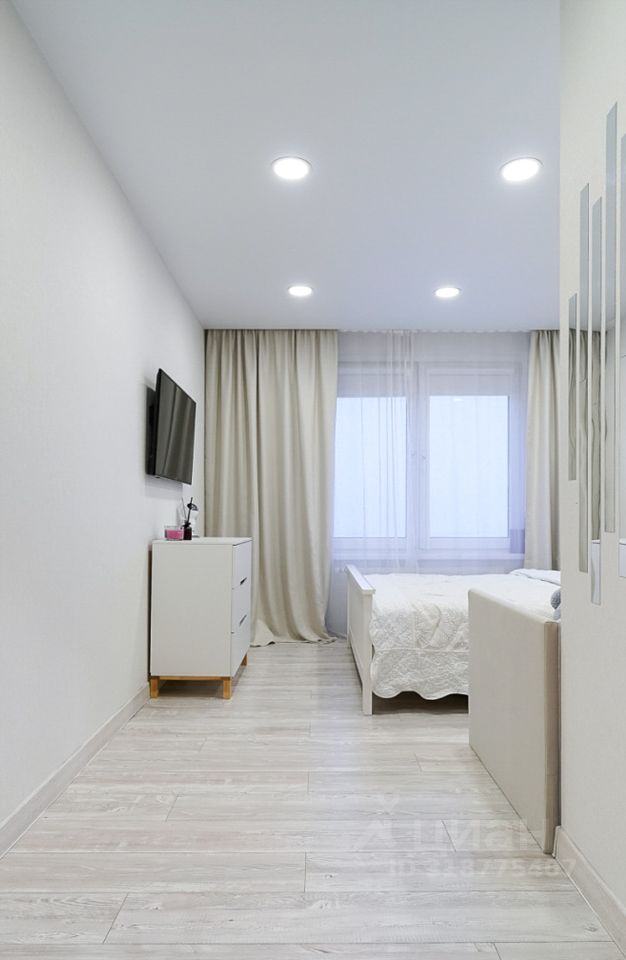 Продажа 2-комн квартиры на вторичном рынке Береговой проезд, 1Б