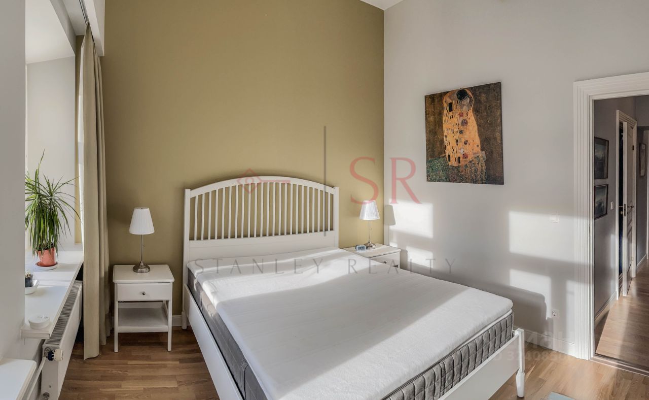 Аренда 5-комн квартиры на вторичном рынке Малая Конюшенная улица, 1-3