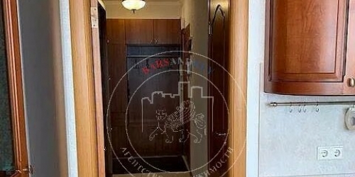 3-комн квартира Ялтинская улица,  д. 2