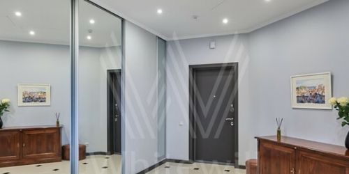 3-комн квартира ул Мосфильмовская,  д. 8,  к. 1