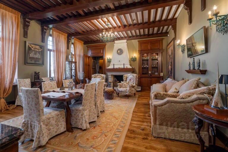 Продажа 6-комн квартиры на вторичном рынке Приморский проспект, 14