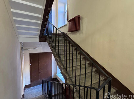 Продажа 3-комн квартиры на вторичном рынке Смольный пр-кт,  д. 7