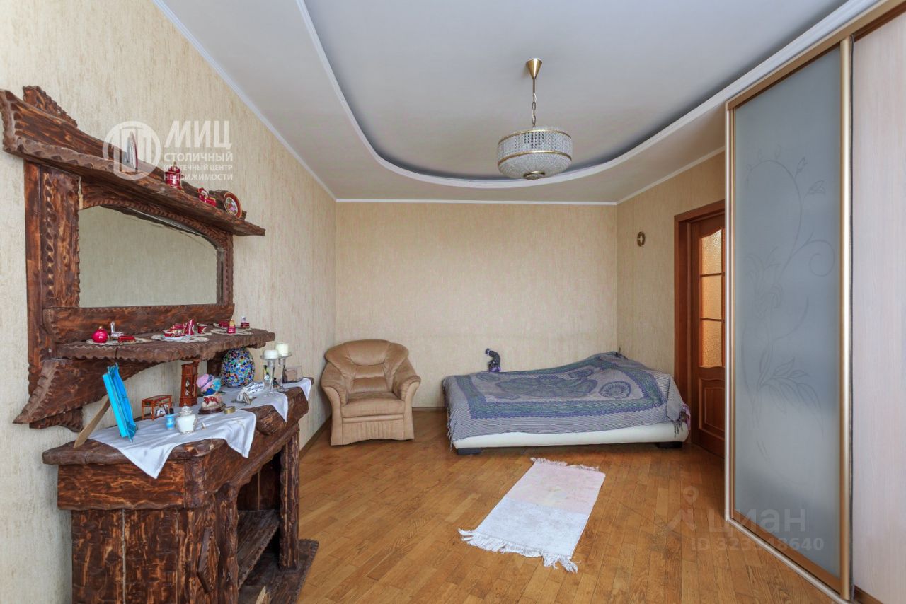 Продажа 1-комн квартиры на вторичном рынке Матвеевская улица, 36