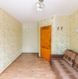 Продажа 3-комн квартиры на вторичном рынке улица Тельмана,  д. 44