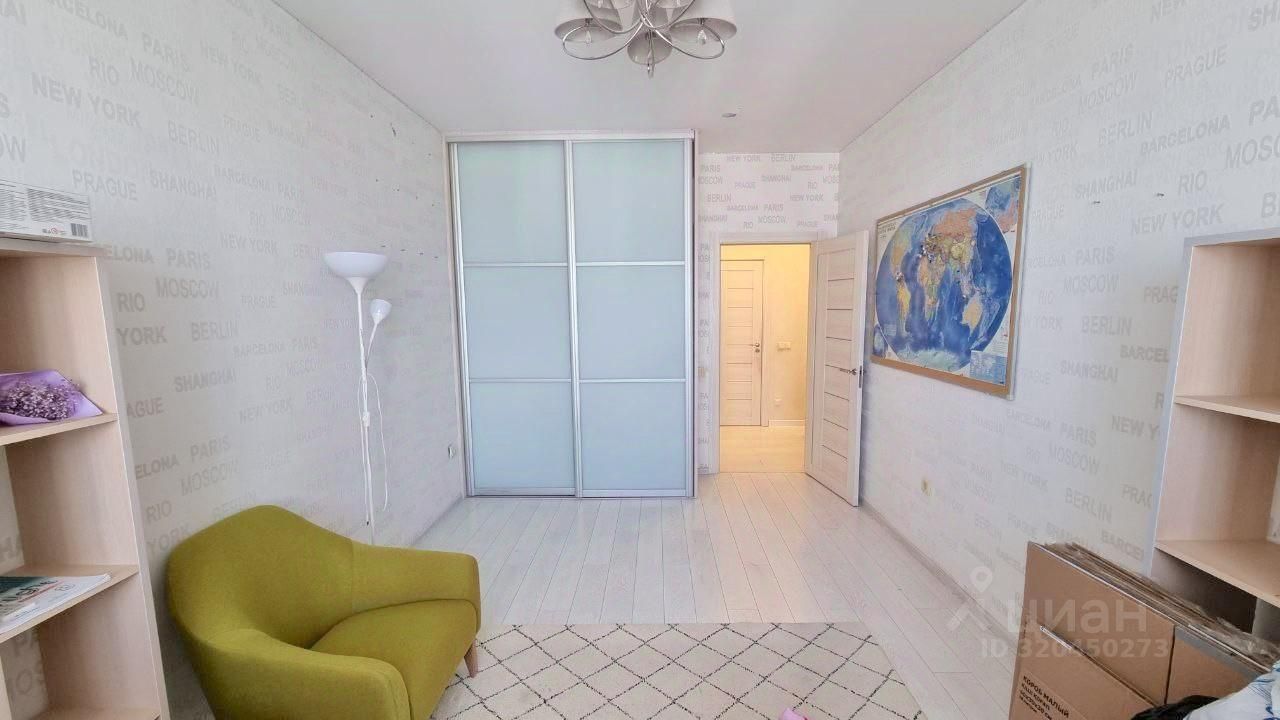 Продажа 3-комн квартиры на вторичном рынке Тельмана, бульвар Ладожский, 1к1