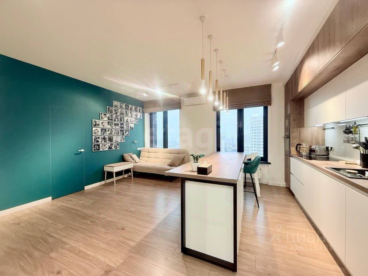 Продажа 2-комн квартиры на вторичном рынке Беломорская улица, 23к3