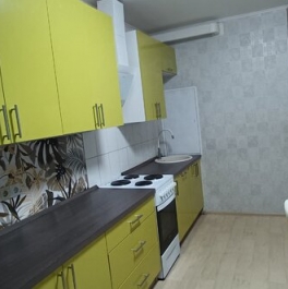 Продажа 3-комн квартиры на вторичном рынке улица Вертолётчиков,  д. 2А к3