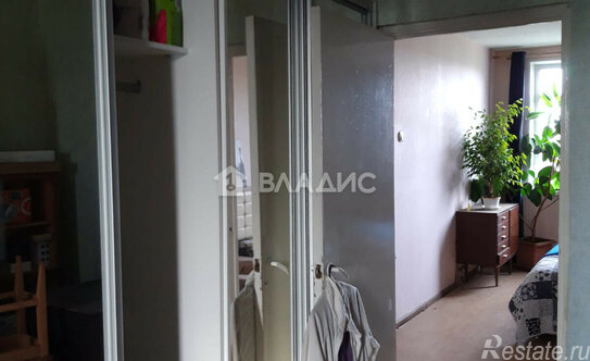 Продажа 1-комн квартиры на вторичном рынке Центральная улица,  д. 13