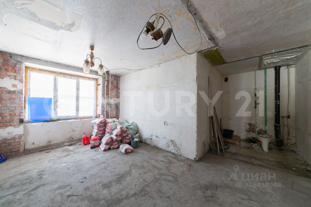 Продажа 2-комн квартиры на вторичном рынке улица Пограничника Гарькавого, 46К2
