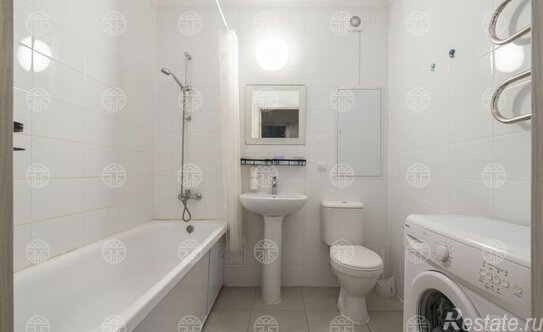 Продажа 1-комн квартиры на вторичном рынке Амурская ул,  д. 1/2/1