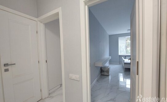 Продажа 1-комн квартиры на вторичном рынке Украинский б-р,  д. 3