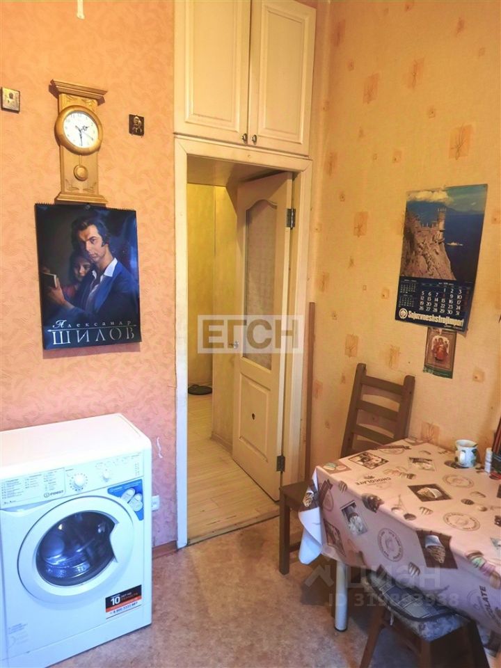 Продажа 3-комн квартиры на вторичном рынке улица Крупской, 8К3