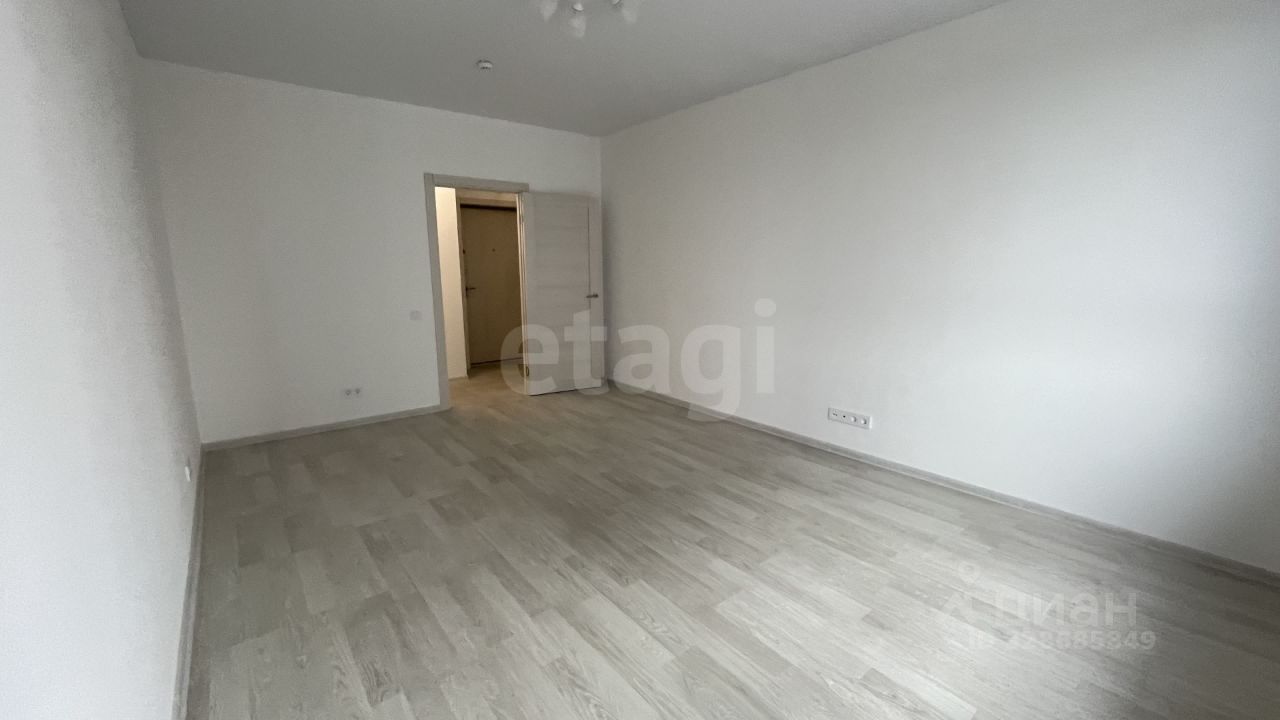 Продажа 2-комн квартиры на вторичном рынке улица Академика Королева, 23