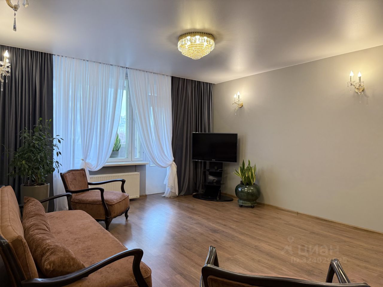 Аренда 3-комн квартиры на вторичном рынке Садовая-Триумфальная улица, 22/31