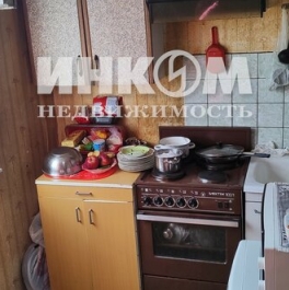 Продажа 1-комн квартиры на вторичном рынке Боровское ш,  д. 36