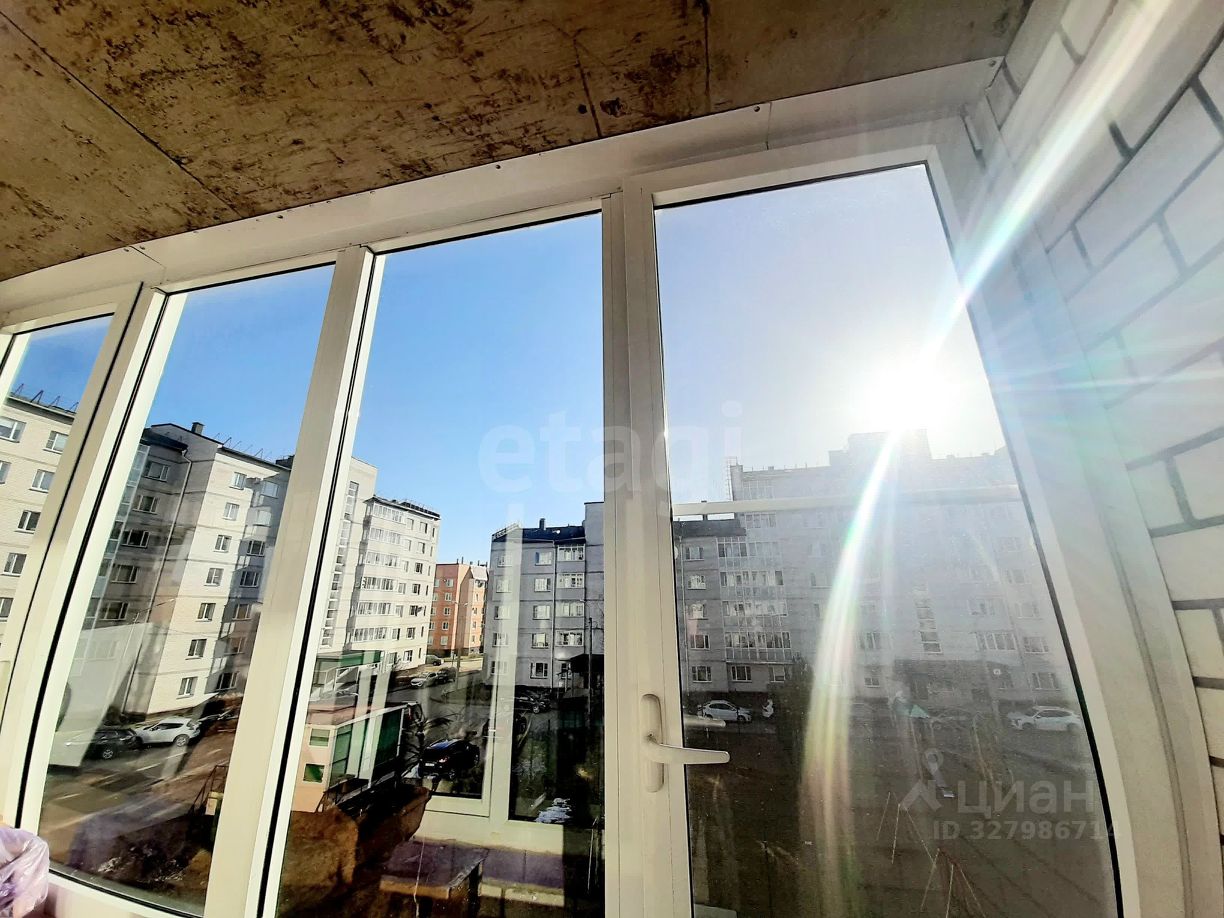 Продажа 1-комн квартиры на вторичном рынке Кириши, Восточная улица, 18