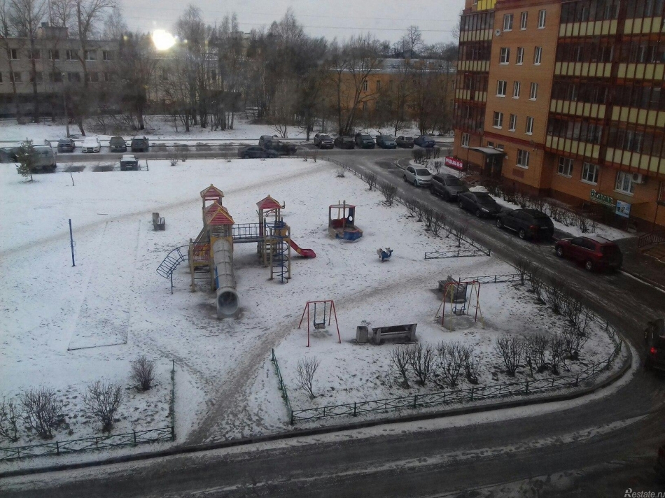 Продажа 1-комн квартиры на вторичном рынке Ломоносов г, Костылева ул,  д. 19